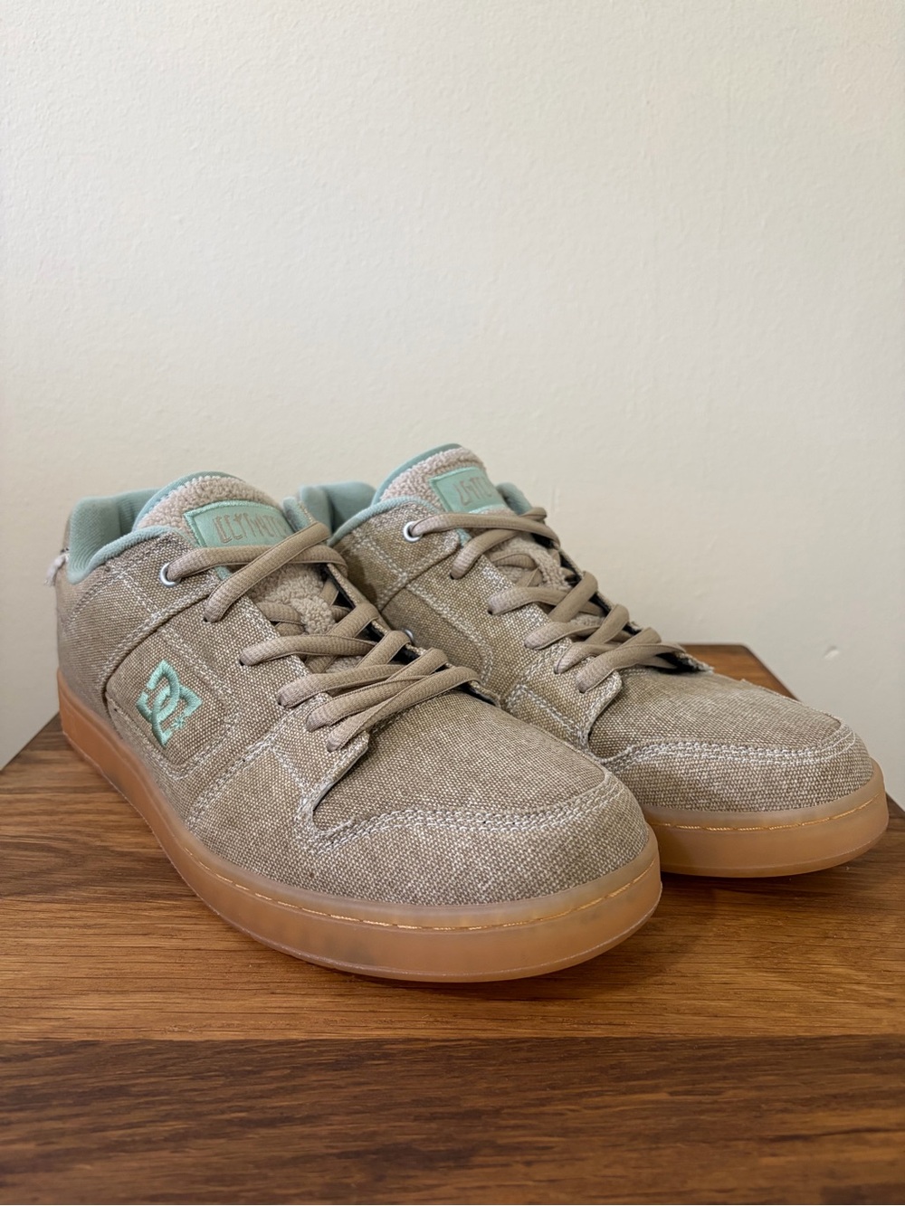 DC x Star Wars Baby Yoda Manteca 4 Grogu Skateboard Shoes Tan Men's Size 12